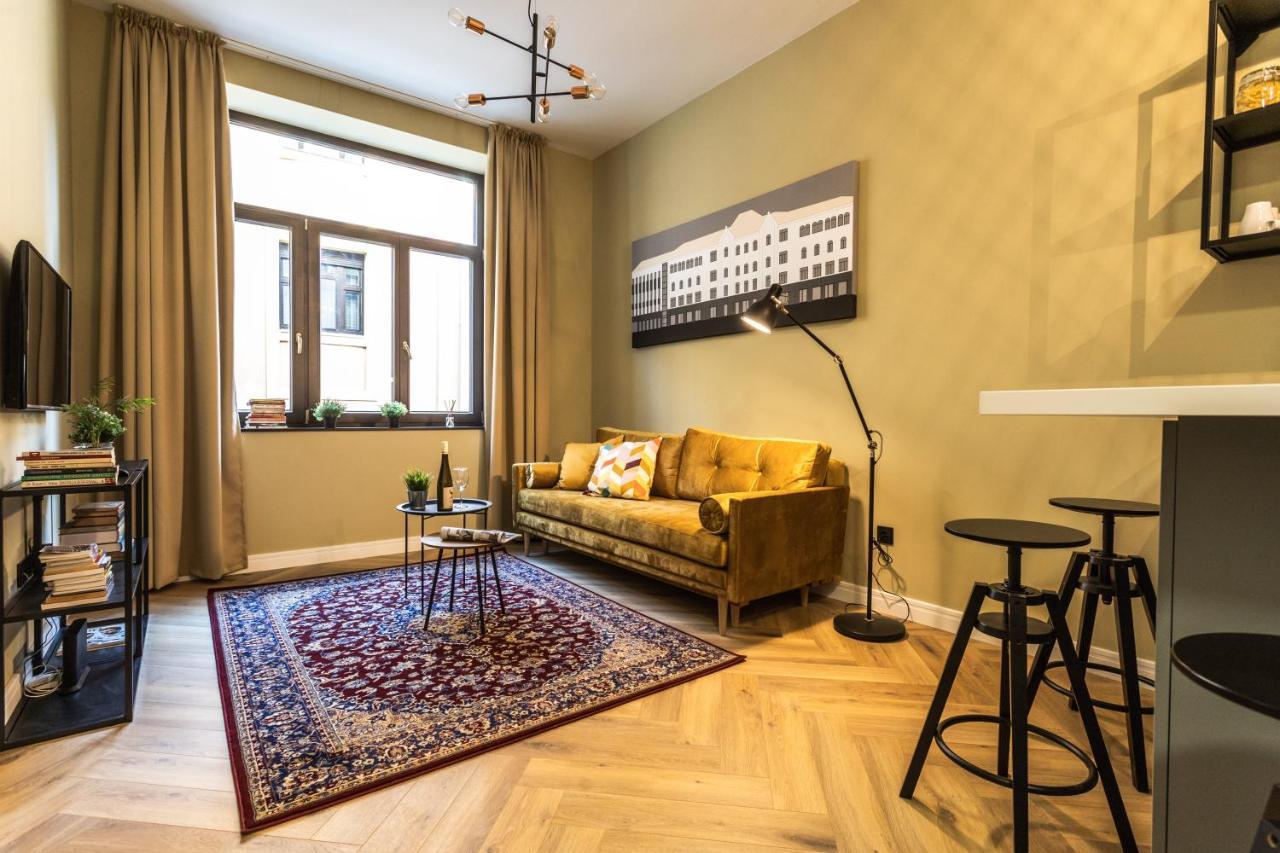 M15 Apartment Pécs Esterno foto